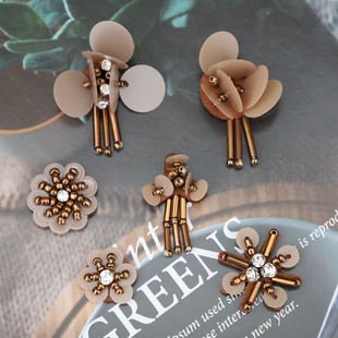 精美花朵手工钉珠亮片珠子立体布贴 DIY衣服饰品缝纫装饰材料材料