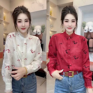 显瘦纯色刺绣上衣气质休闲简约通勤衬衫 2026春季 减龄修身 时尚 新款