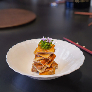 酒店中厨餐具白瓷花边盘子异纹深碗会所餐厅创意菜盘子特色菜冷盘