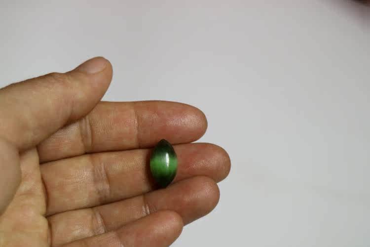 菠菜绿和田玉碧玉宝石光活猫眼戒面 冰底菠菜绿 镶嵌戒指 特价