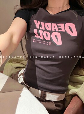 DENTUATUA 显瘦界卷王！26ss 圆领修身短款字母撞色短袖T恤 女