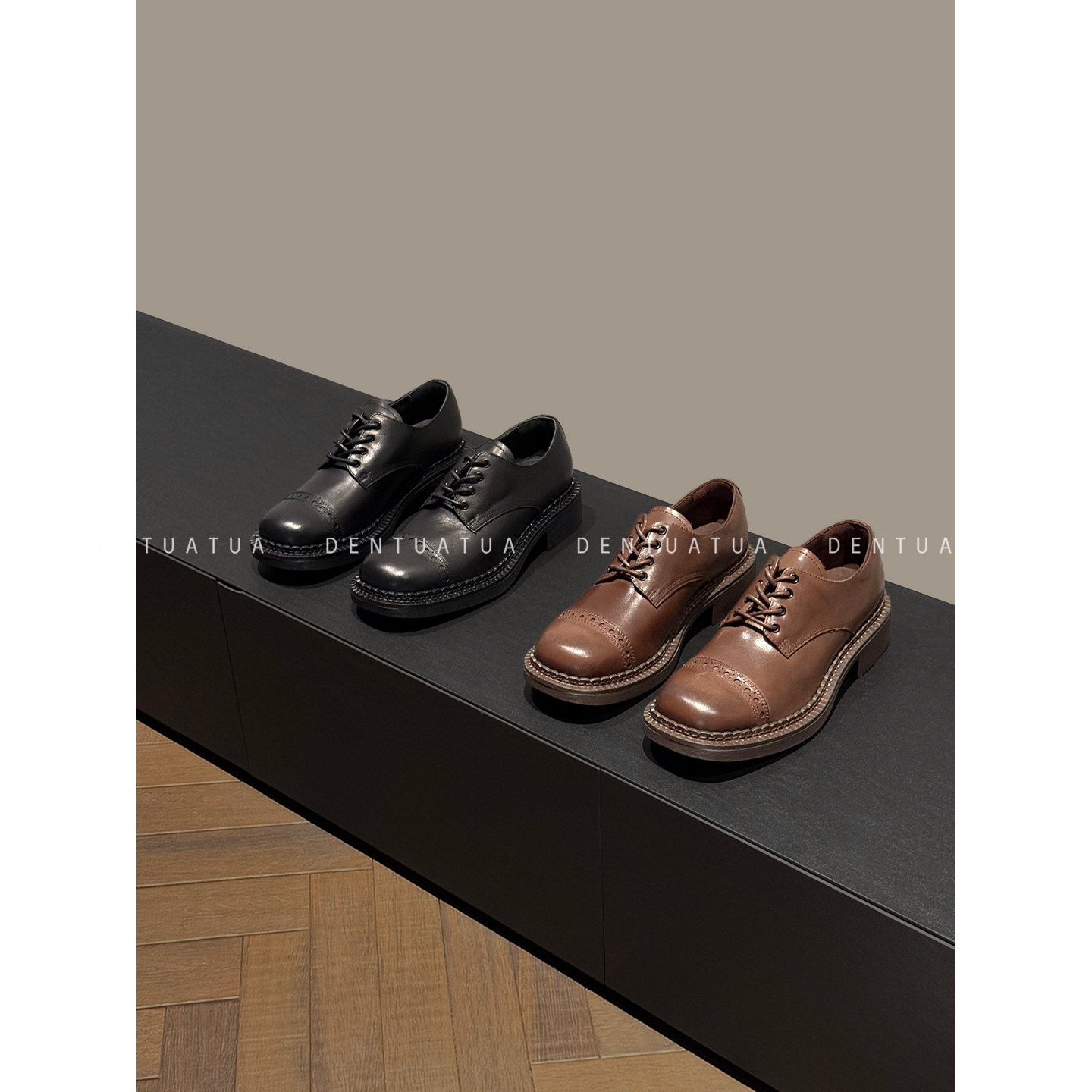 DENTUATUA 古典美学的图腾！25FW 做旧擦色系带小皮鞋 德比鞋女