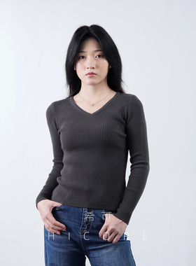 深灰色V领长袖针织衫女2025春秋新款修身显瘦气质内搭打底衫上衣