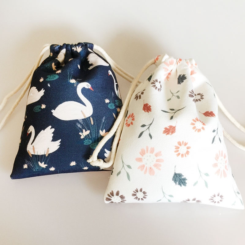 totu鹅夫人 收纳包可爱装收纳袋子放卫生棉的小包大容量便携包包