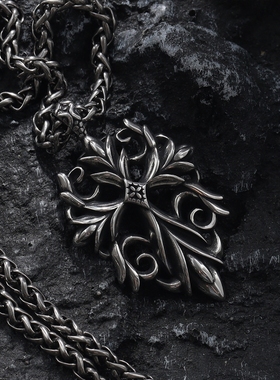 新款朋克街头十字项链钛钢吊坠