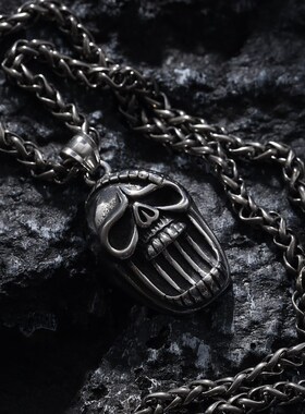 经典款骷髅男士钛钢朋克风吊坠