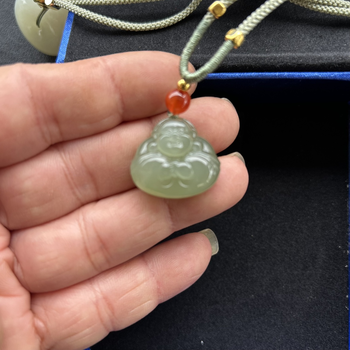 新疆和田玉白玉青玉青海料湖水绿色笑佛宝宝佛挂件吊坠