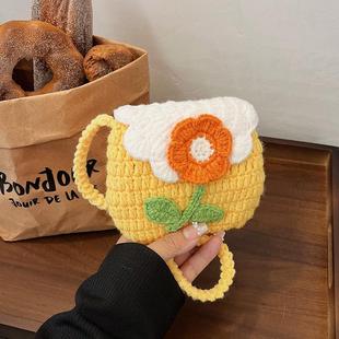 可爱儿童斜挎包2025新款编织包成品小清新花朵钩编包女童零钱小包