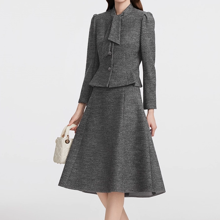 气质收腰外套上衣高腰毛呢半身裙
