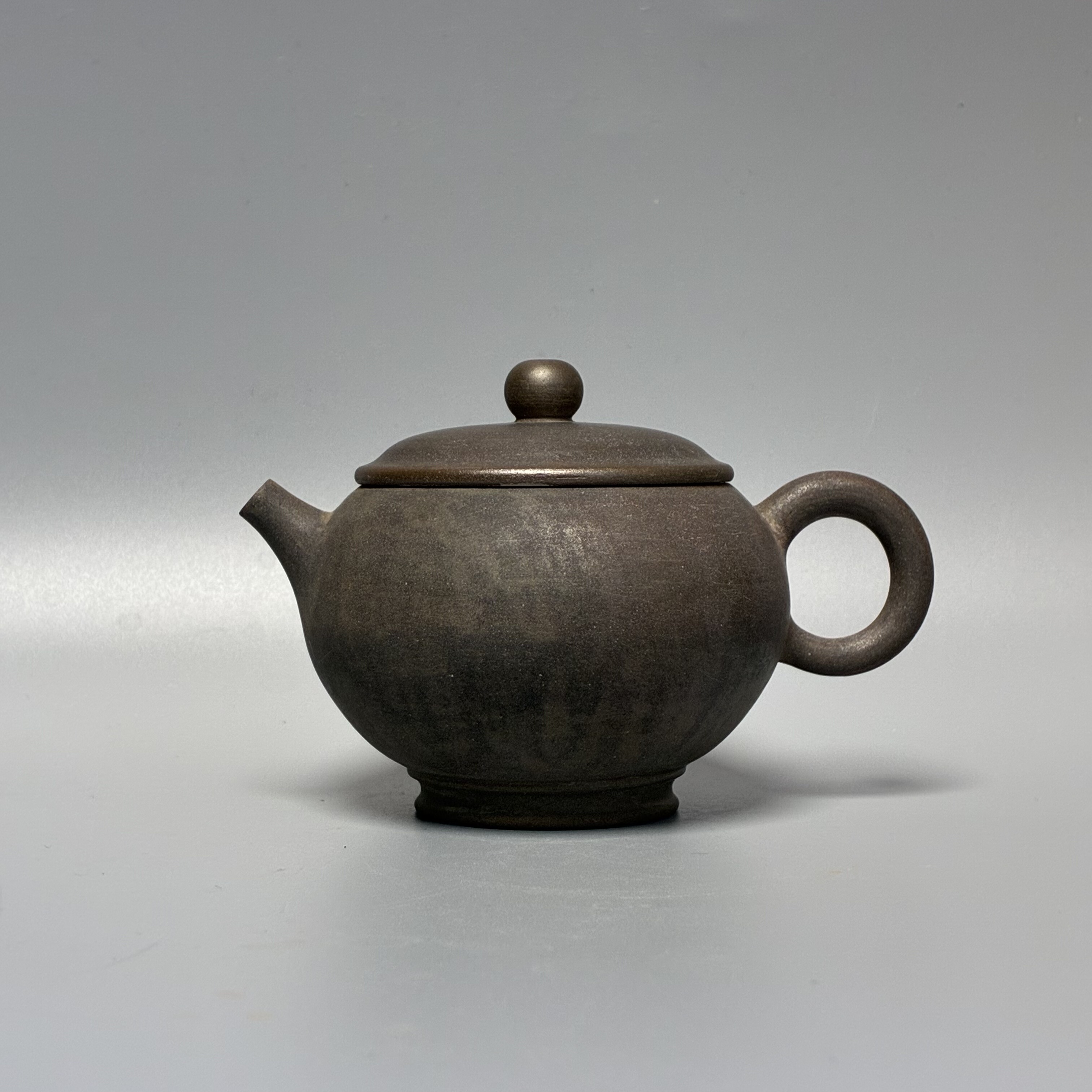 云南建水紫陶茶壶纯手工手磨