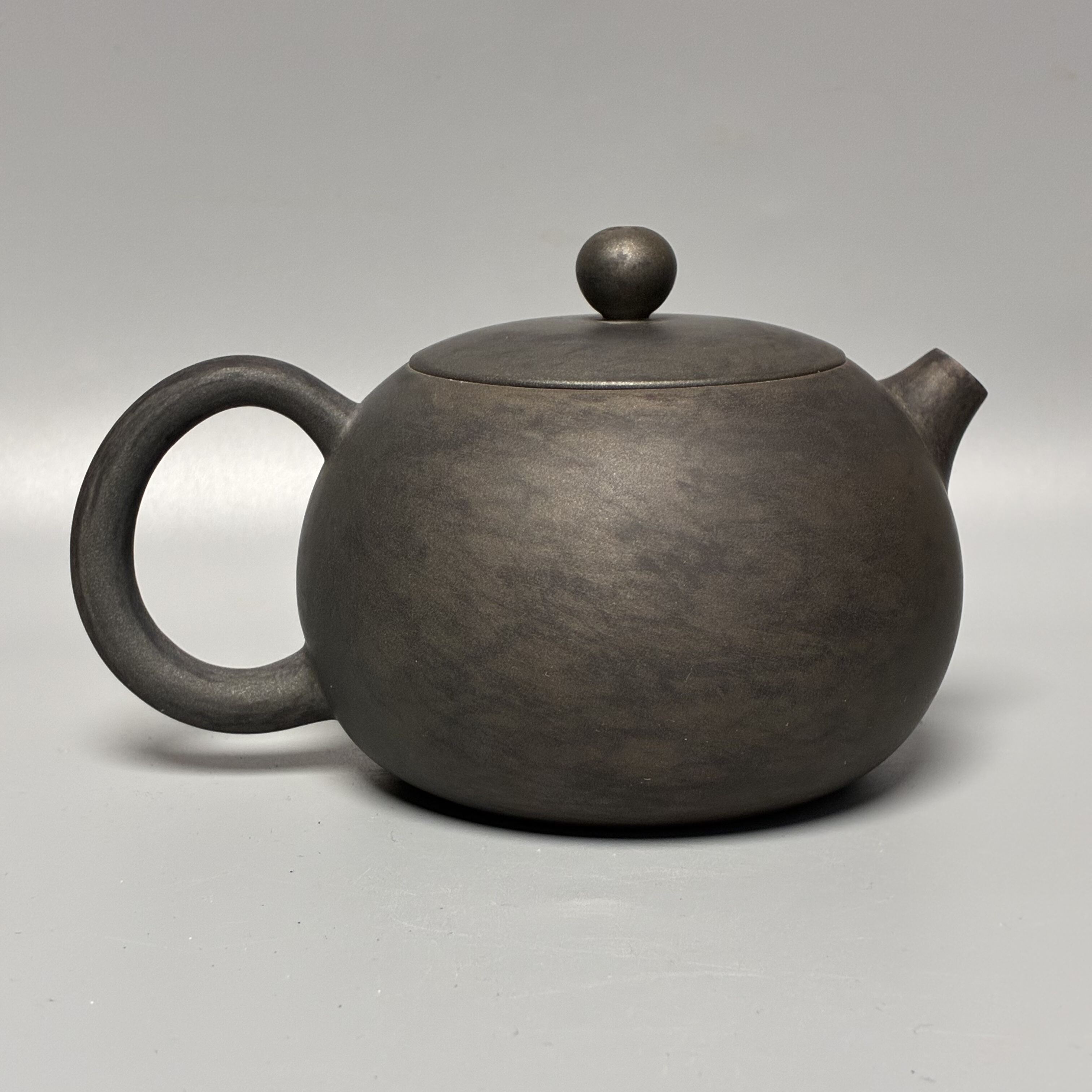 云南建水紫陶茶壶纯手工制作原矿泥料非宜兴紫砂壶高档菩提纹西施