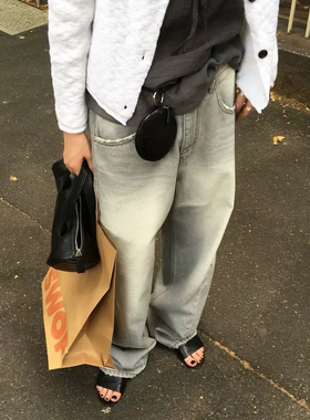 做旧水洗渐变灰色牛仔裤女2026春季新款韩国th*br*athe高腰直筒裤