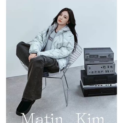秒发！宁艺卓同款菱格羽绒服25冬韩国ma*inkim时髦连帽鸭绒外套女