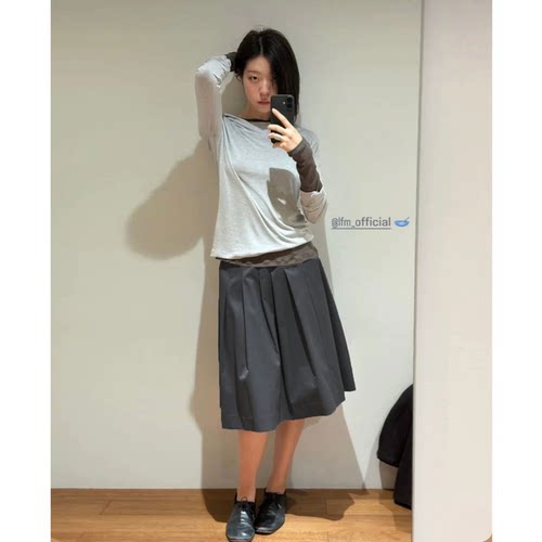 现！韩国设计师Lfm2026秋季新款气质压褶暗扣蓬松A字半身裙中裙女