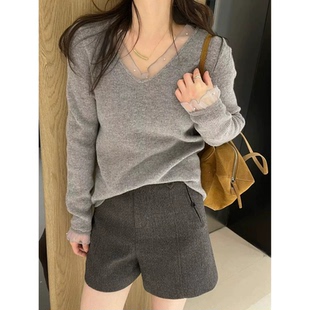 陆续 25冬高品质打底毛衣女 韩国设计师V领珍珠蕾丝边羊毛针织衫