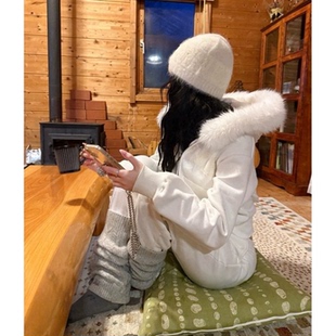 女 25冬韩国小众毛领连帽拉链字母卫衣外套休闲卫裤 陆续 设计师款