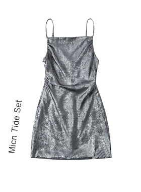 MICN设计感性感闪闪露背包臀短裙女缎面金属质感亮丝吊带连衣裙