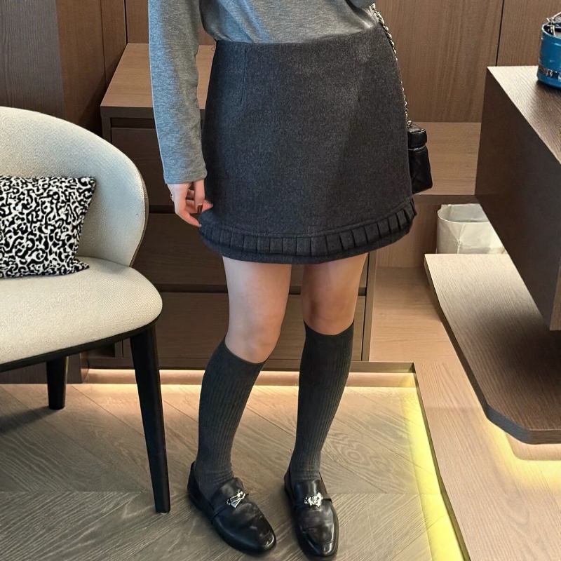 深灰色毛呢半身裙加厚显瘦