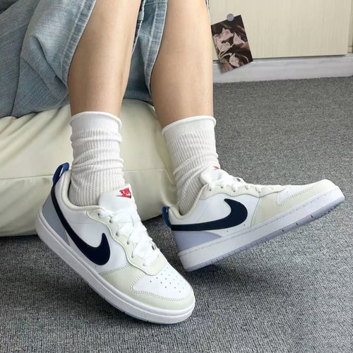 耐克/Nike Court Borough 白蓝女款低帮休闲运动板鞋 IM3384-141