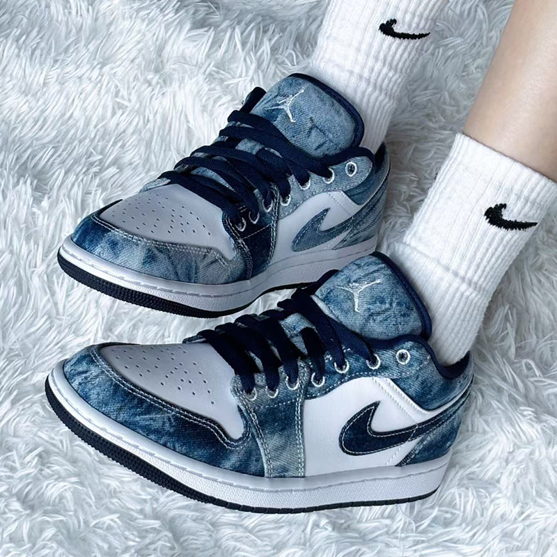耐克/Nike Jordan 1Low AJ1 牛仔白蓝 复古休闲篮球鞋 CZ8455-100,运动鞋new,篮球鞋,淘宝优惠券,粉丝福利购,淘宝优惠卷