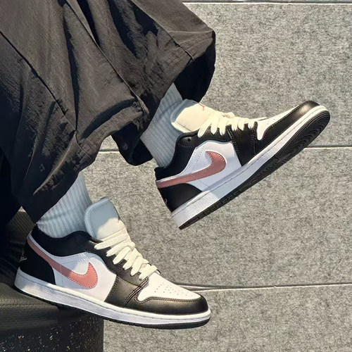 耐克/Nike Air Jordan 1 Low 黑粉低帮复古运动篮球鞋 553558-165