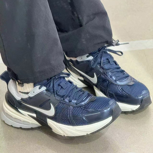 耐克/Nike V2K Run Runtekk 蓝色男款低帮复古运动鞋 HJ4497-400