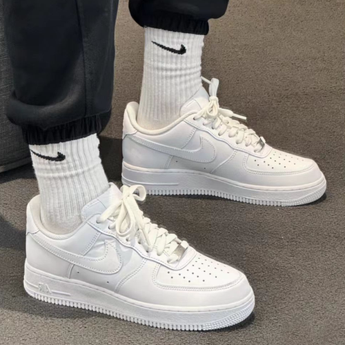 耐克/Nike Air Force 1 经典复古耐磨低帮男款纯白板鞋CW2288-111