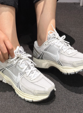 耐克/Nike  Zoom Vomero 5复古低帮缓震运动男子休闲鞋HF0731-007