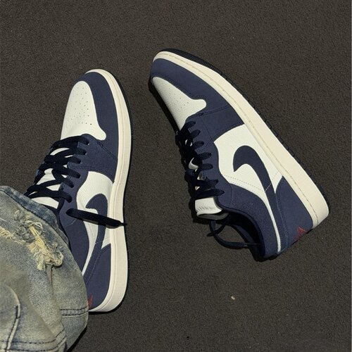 耐克/Nike Air Jordan 1 SE 舒适贴合低帮复古篮球鞋 IO7448-400