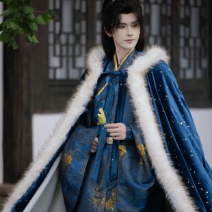 正版原创汉服披风秋冬新款中国风烫金金丝绒保暖环保仿狐狸毛斗篷