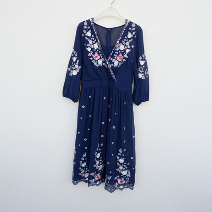 拉系列SM正品超值春夏中长过膝雪纺大刺绣七分袖连衣裙4A1470藏青