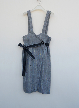 拉系SML撤柜正品秋冬彩线色织厚柔人字呢及膝背带裙4A9399夹花灰