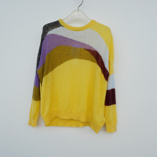 正品超值女春秋薄柔蓬松圆领毛衣