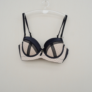 安系列70B正品断码3/4上薄下适中微厚纯棉内里插袋文胸EF8356黑色