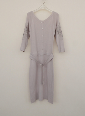 拉系列SML正品清仓 女春秋修身过膝七分袖棉针织连衣裙4A7542灰粉