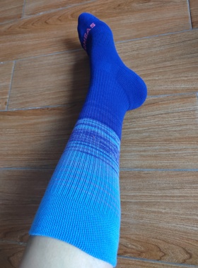 小蜜蜂bombas中筒袜建议37-39码