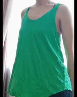 加拿大aritzia旗下两款 型休闲背心 弹力棉宽松版