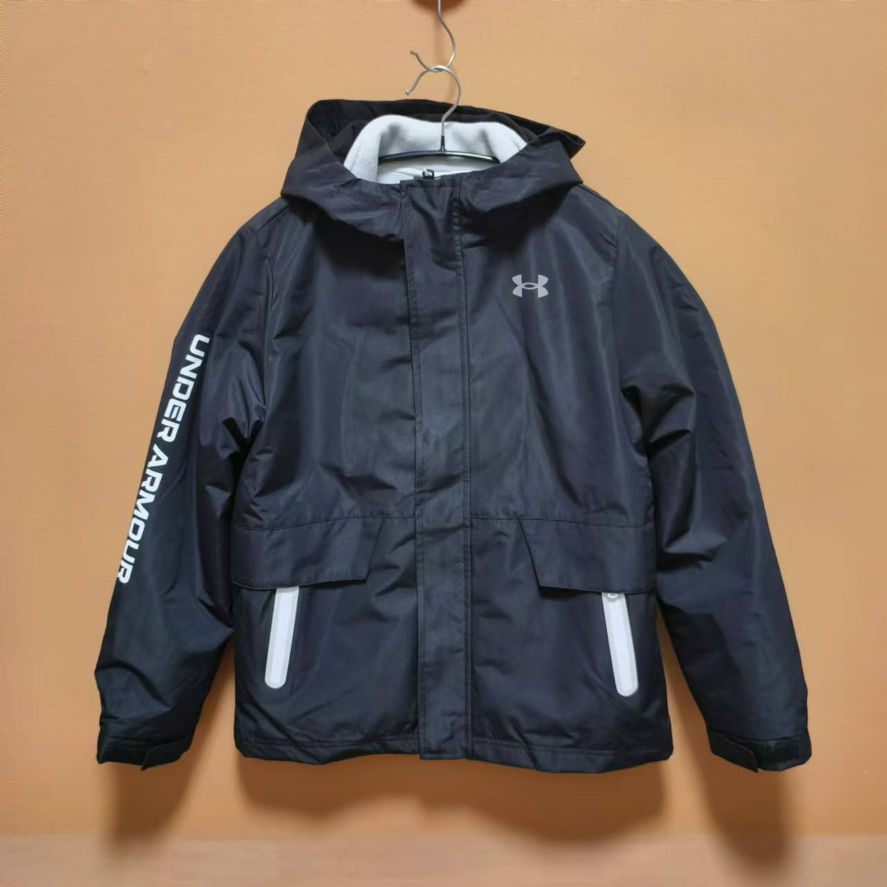 安德玛儿童男童春秋季连帽冲锋衣二合一户外运动外套 断码处理