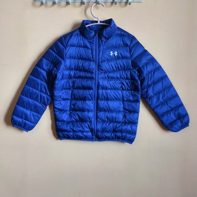 安德玛男童秋冬轻薄羽绒服