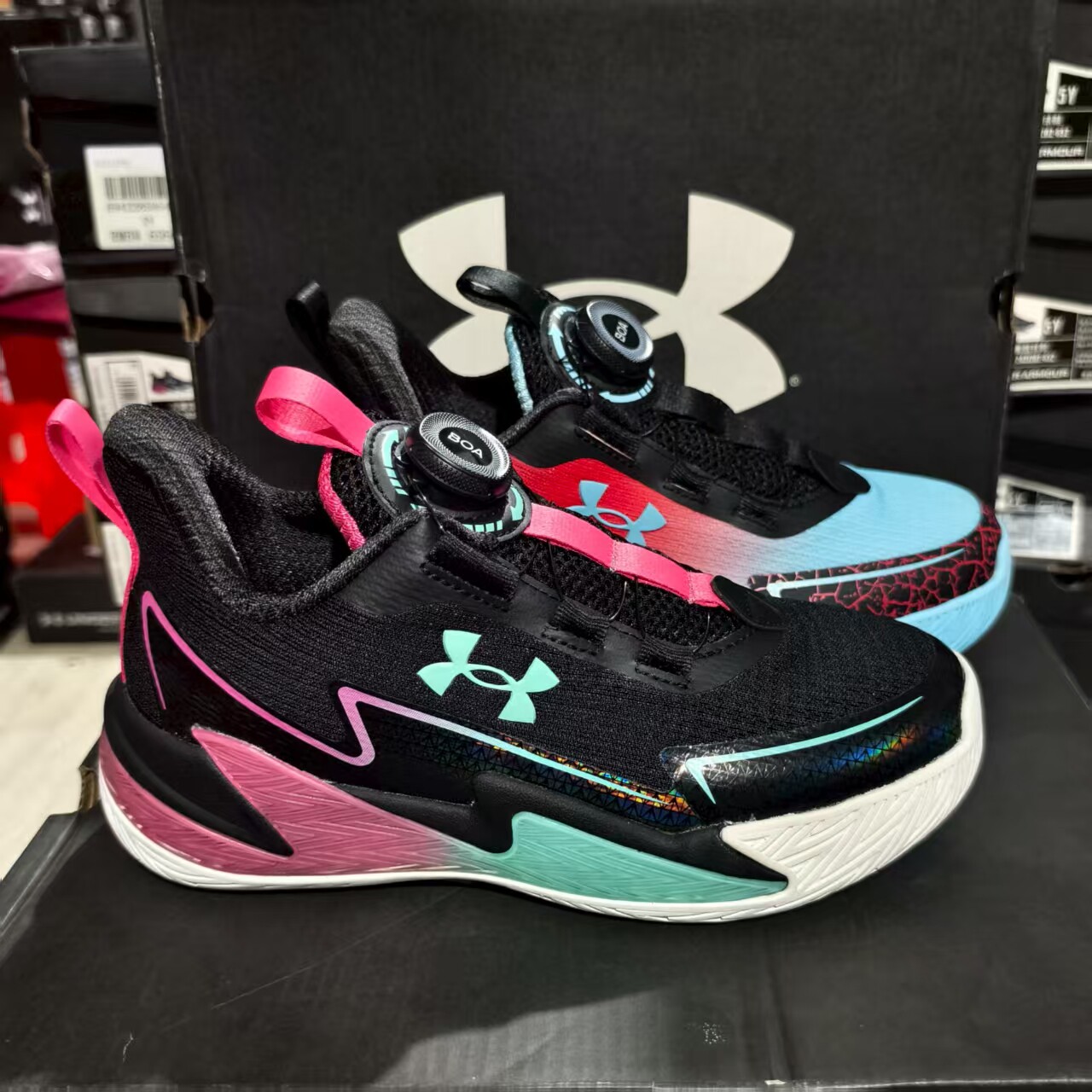 安德玛儿童男童春秋季篮球鞋网面透气防滑耐磨纽扣运动鞋断码处理