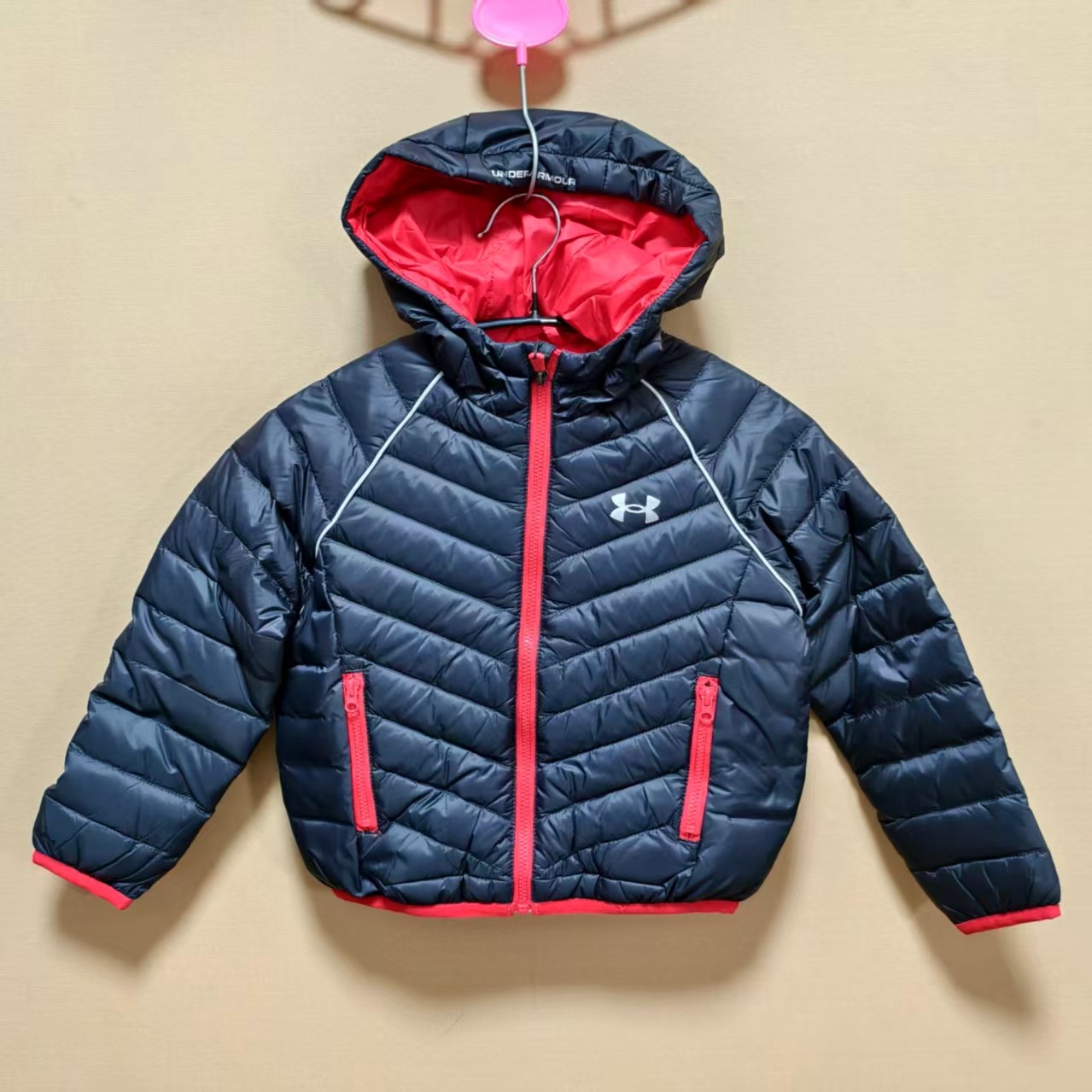 安德玛儿童男童秋冬季轻薄羽绒服羽绒内胆连帽外套新年款断码处理