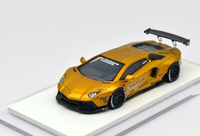 1/64 Liberty Walk LB Performance LB700-005 林竇堅尼(金色)