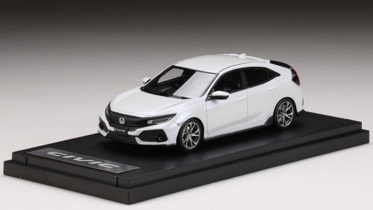 1/43 本田Honda 思域Civic Hatchback(FK 7) 珍珠白 樹脂模型掀件
