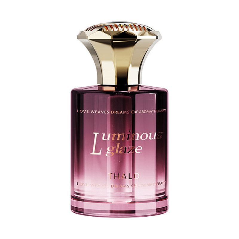 车载香薰精油浪漫梦幻香氛女士香水天然植物净化空气香薰条摆件