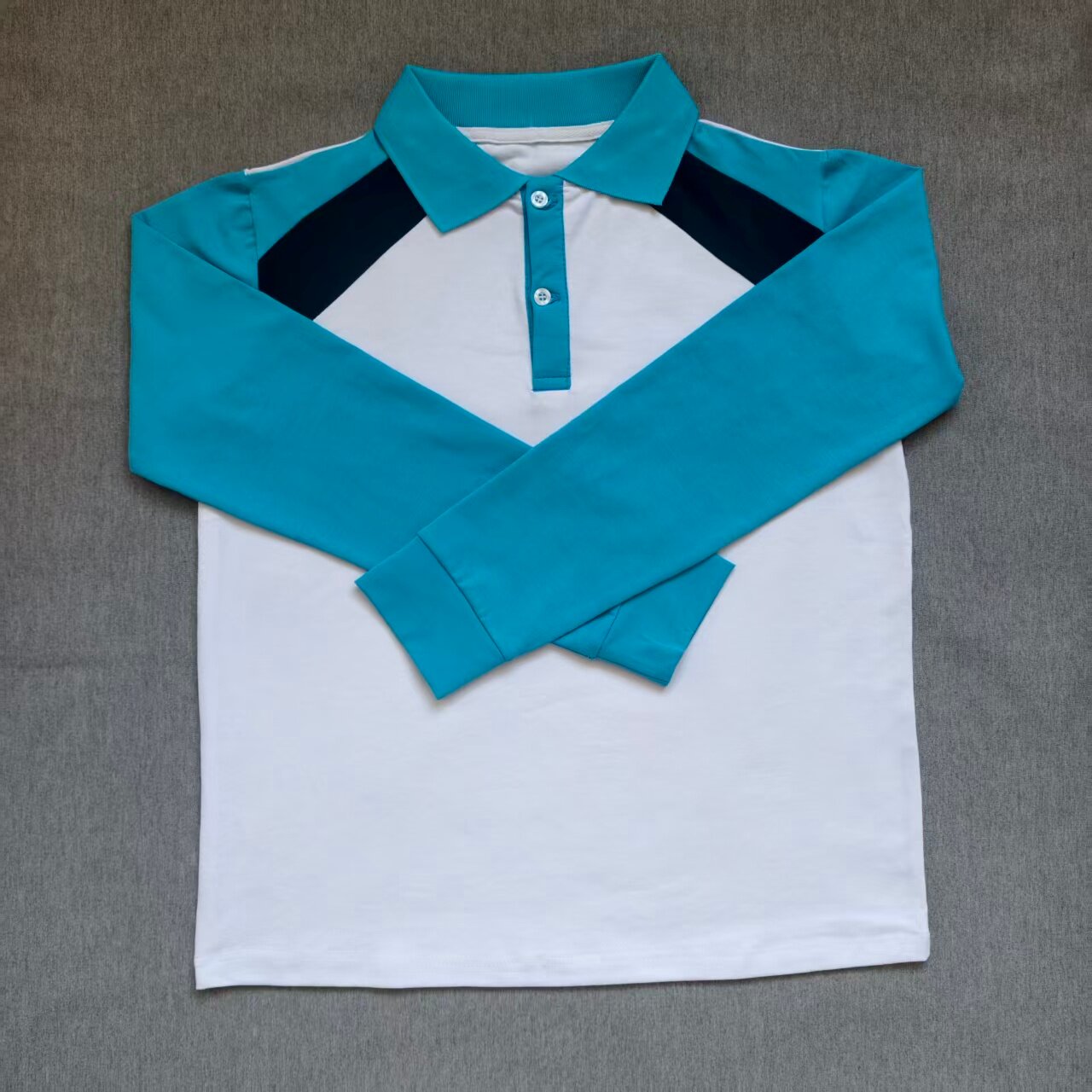 定做夏季男女校服同款运动长袖图片
