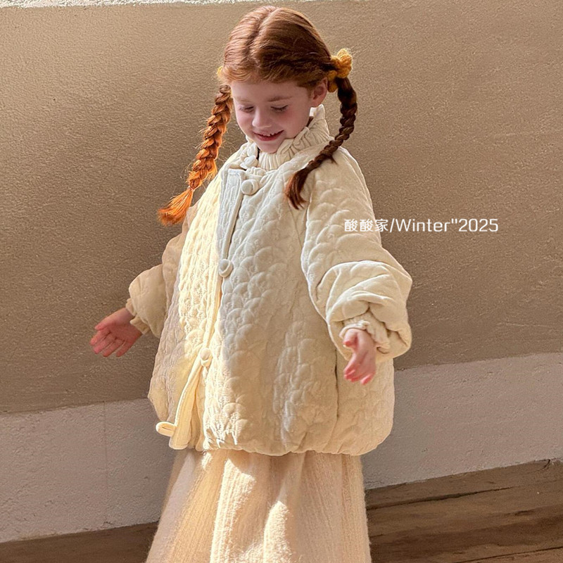 女童米色刺绣丝绒夹棉外套冬季新品韩系女宝宝可爱花苞棉衣棉袄