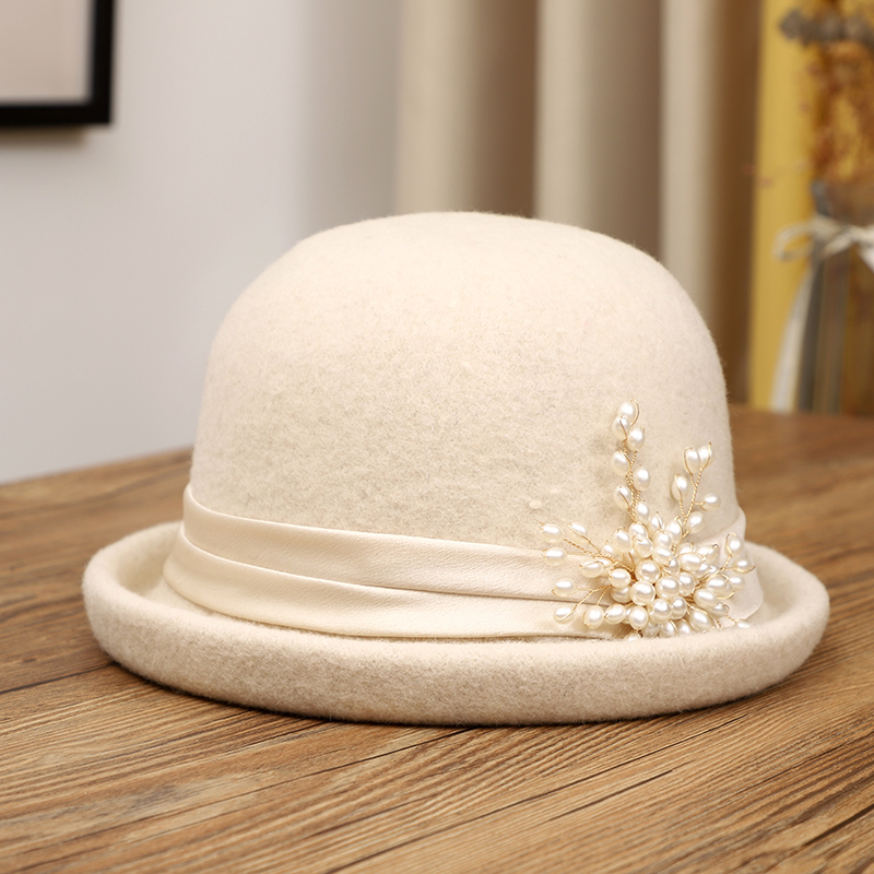 妈妈羊毛帽子女秋冬韩版时尚贵妇珍珠花朵礼帽卷边渔夫帽圆顶盆帽