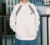 灰色