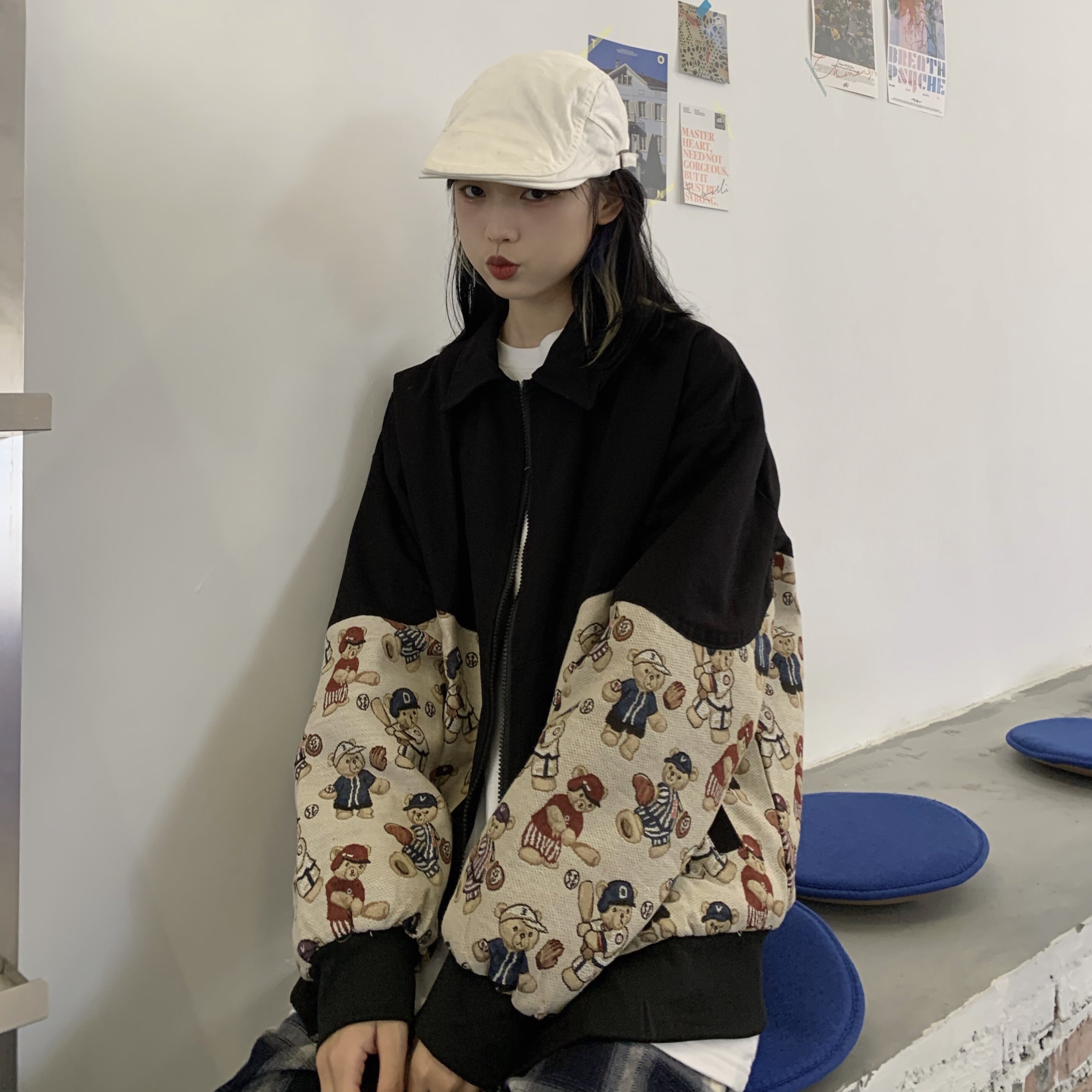 女装图秋季薄款韩版个性复古满印小熊外套情侣可穿潮102B-W362P55图片