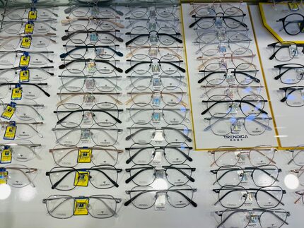 特伦迪卡眼镜框架全新正品咨询型号